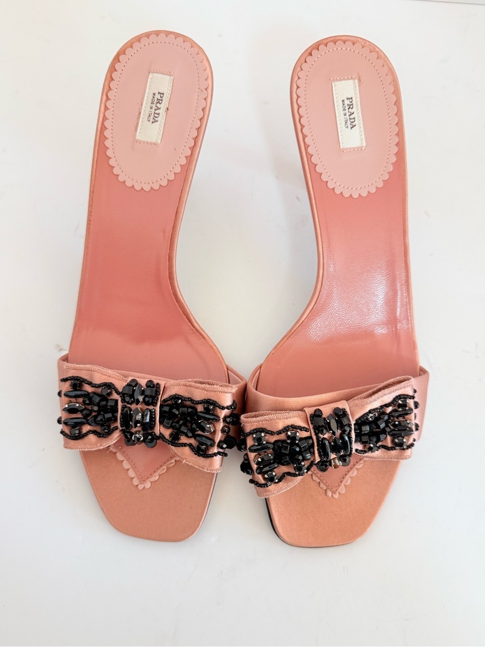 Prada Archive Pink Satin Crystal beaded Embellished bow Mule Heels EU 38 - Picture 3 of 11